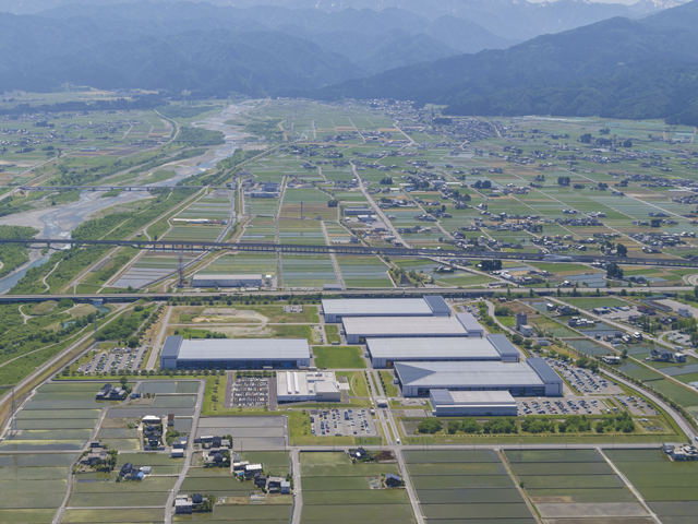 YKK AP黒部荻生製造所